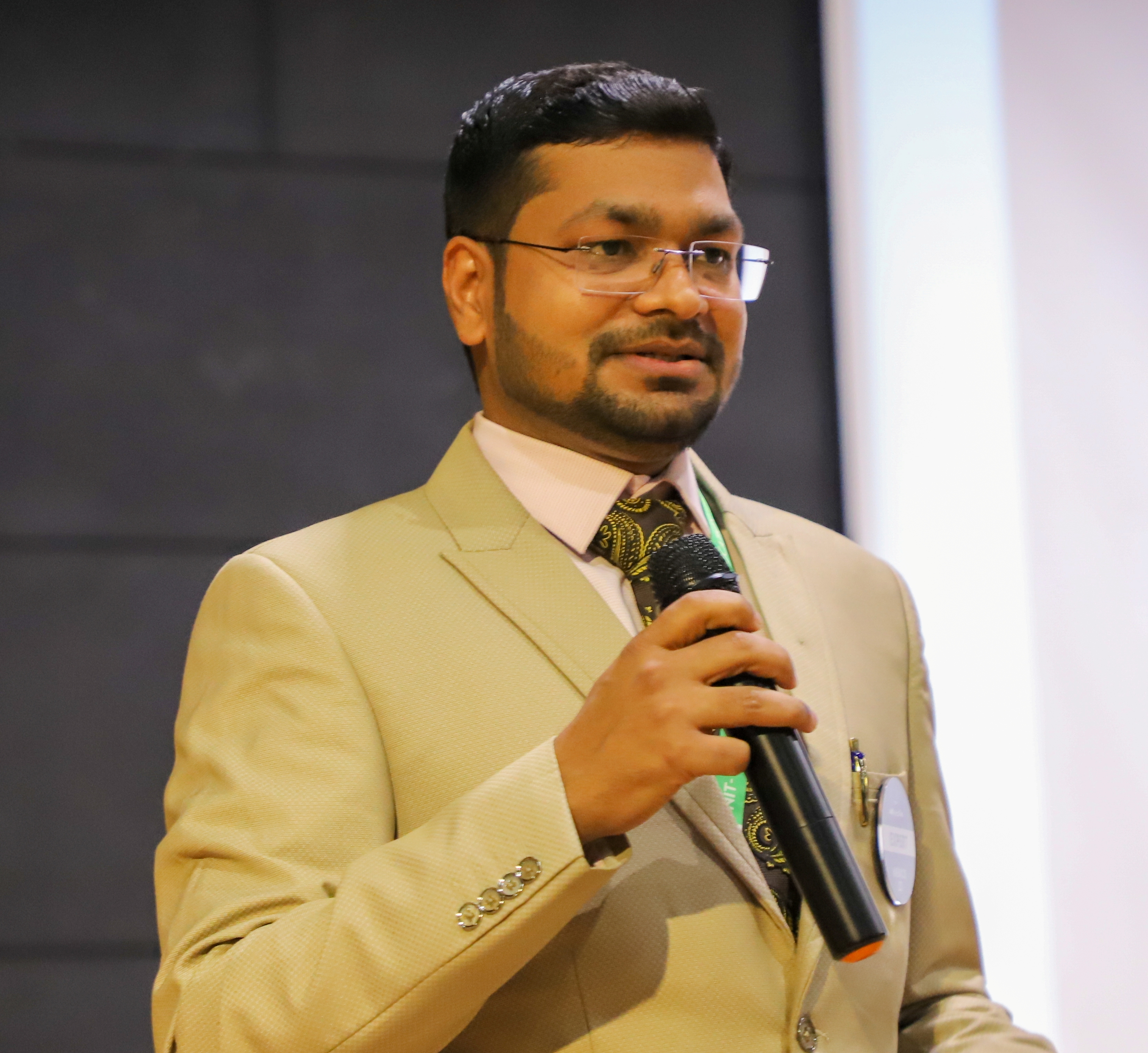 Dr. Jigneshkumar Vasantbhai Rohit